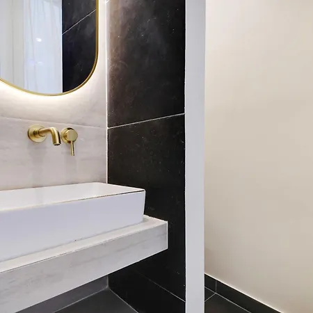 Apartment Cozy - 2p - Place Des Vosges Marais Paris